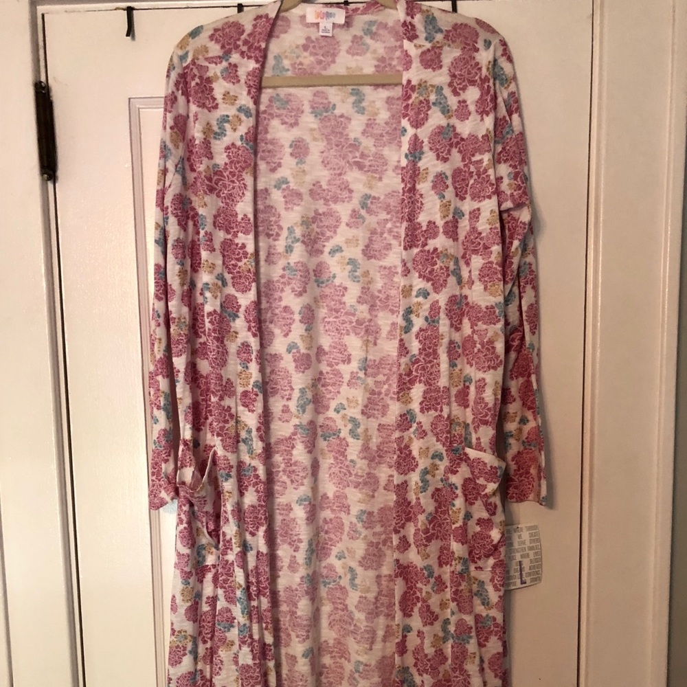 🌺SALE!!!🌺 LuLaRoe L (14-16) Sarah White Floral